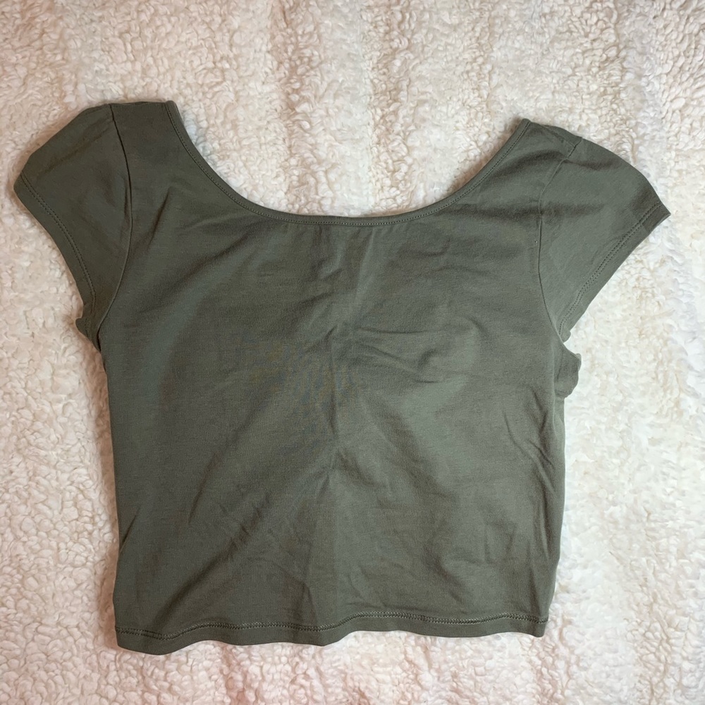 American Eagle Crop Top